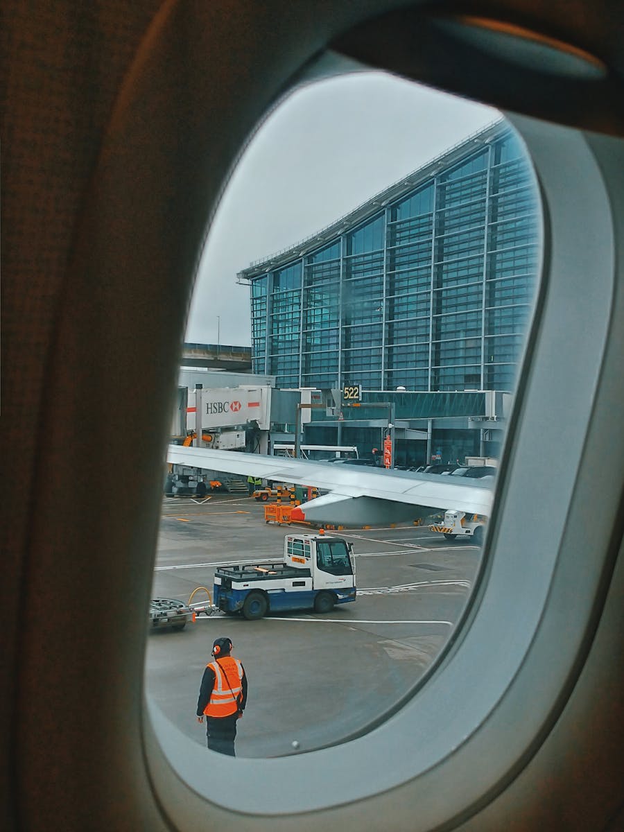 Heathrow Connect vs. Heathrow Express: Differences in Heathrow Airport ...