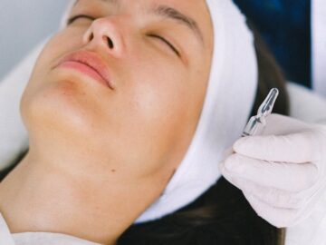 A serene moment during a professional skin care session at a wellness clinic.
