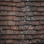 closeup photography of brown and gray concrete bricks