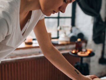A calming spa massage therapy session with a focus on relaxation and wellness.